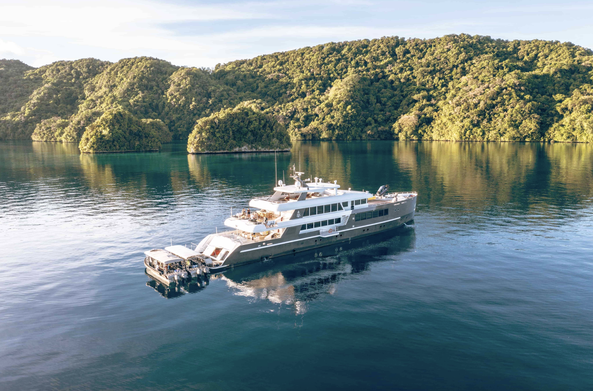 black pearl bateau